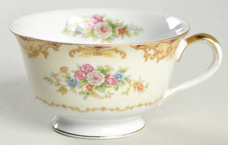 Mystery #176 Footed Cup