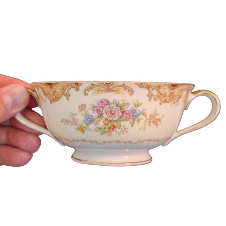 Mystery #176 Footed Cream Soup Bowl