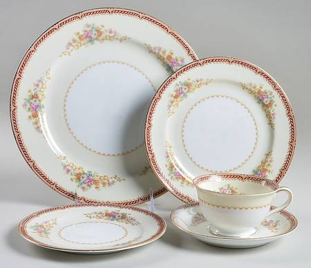 Mystery #179 5 Piece Place Setting
