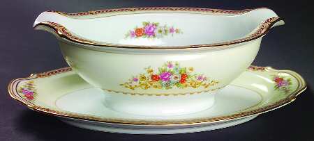 Mystery #179 Gravy Boat with Attached Underplate
