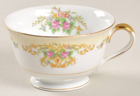 Mystery #180 Footed Cup