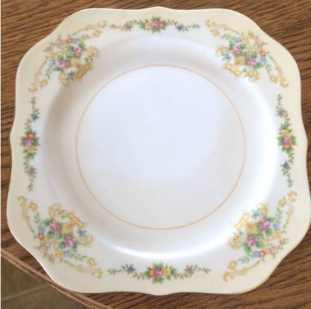 Mystery #180 Square Salad Plate