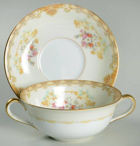 Mystery #190 Flat Cream Soup Bowl & Saucer Set