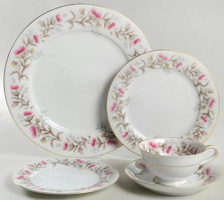 Mystery #192 5 Piece Place Setting