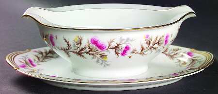 Mystery #192 Gravy Boat with Attached Underplate