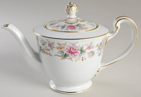 Mystery #196 Teapot & Lid