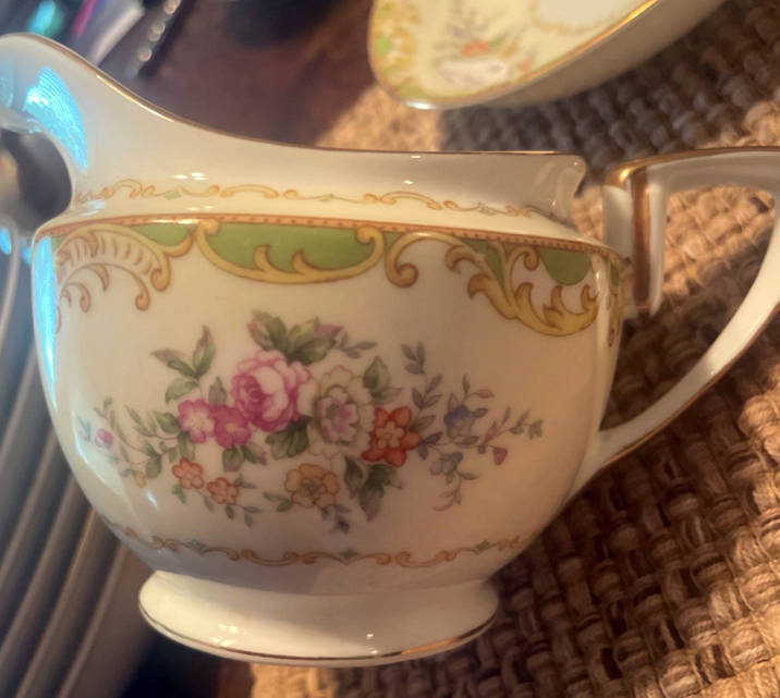 Mystery #2 Creamer