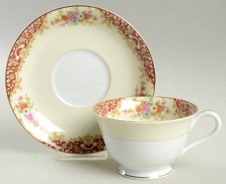 Mystery #205 Footed Cup & Saucer Set
