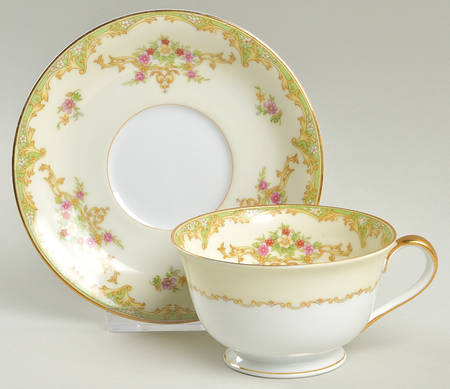 Mystery #215 Footed Cup & Saucer Set