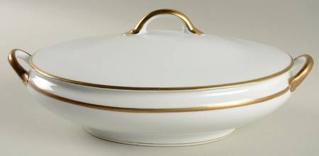 Mystery #228 Oval Covered Vegetable