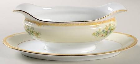 Mystery #25 Gravy Boat with Attached Underplate