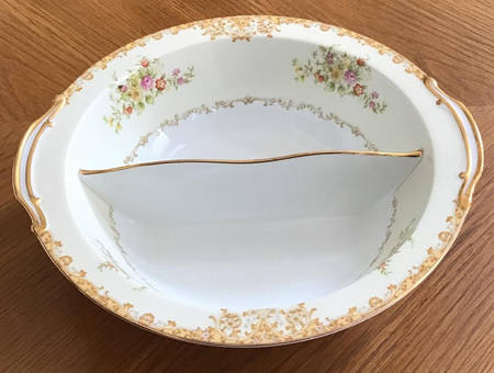 Mystery #35 Round Divided Vegetable Bowl
