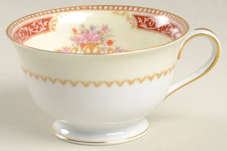 Mystery #36 Footed Cup
