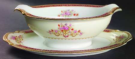 Mystery #36 Gravy Boat with Attached Underplate