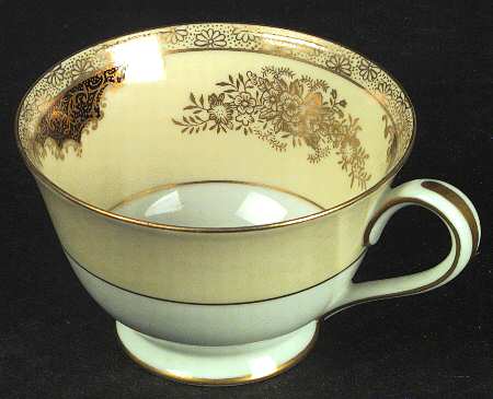 4989 Footed Cup