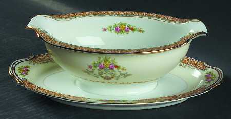 Mystery #56 Gravy Boat with Attached Underplate