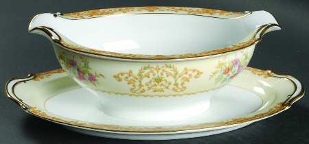Mystery #72 Gravy Boat with Attached Underplate