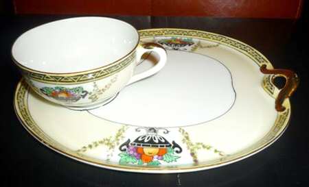 Mystery #80 Snack Plate & Cup Set