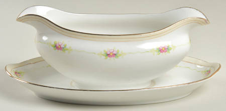 Mystery #84 Gravy Boat with Attached Underplate