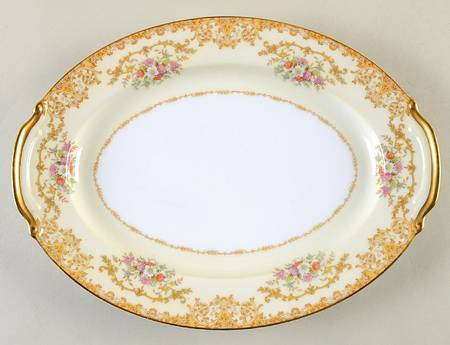 N10 11" Oval Serving Platter