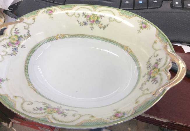 N101 10" Oval Vegetable Bowl