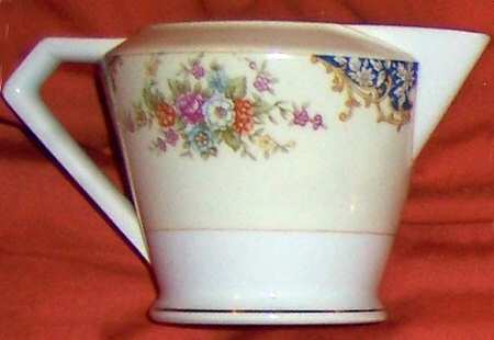 N114 Creamer