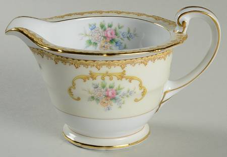 N752 Creamer