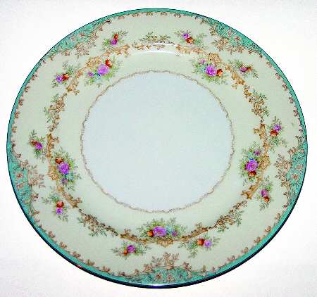 N133 Dinner Plate