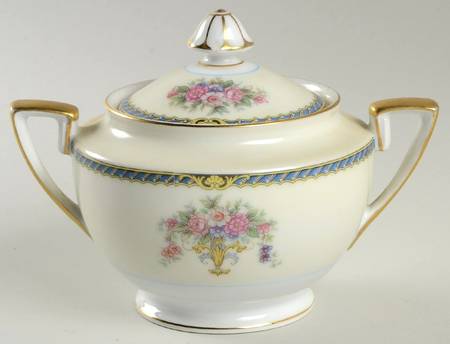 N138 Sugar Bowl & Lid