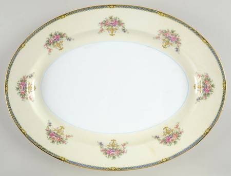 N138 16" Oval Serving Platter