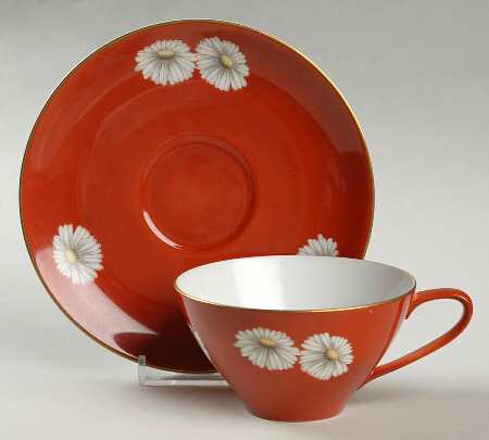 N14 Flat Cup & Saucer Set