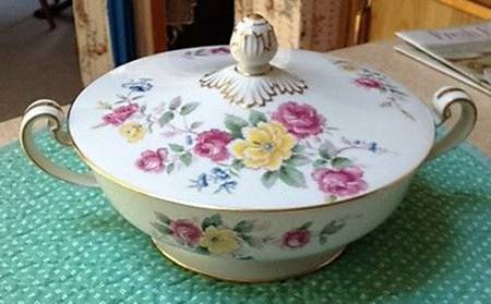N141 Round Covered Vegetable