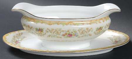 N149 Gravy Boat with Attached Underplate