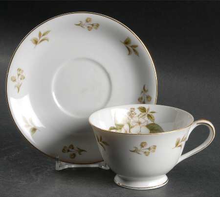 N164 Footed Cup & Saucer Set
