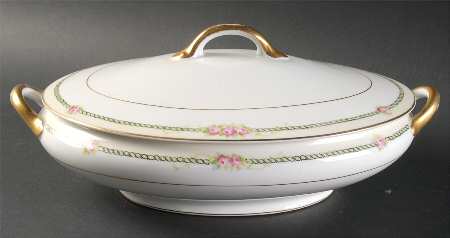 N165 Oval Covered Vegetable