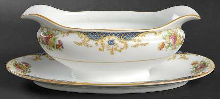 N179 Gravy Boat with Attached Underplate