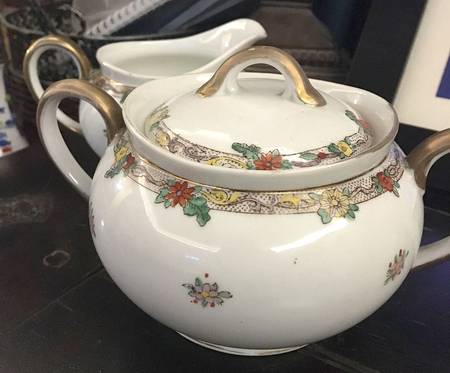 N182 Sugar Bowl & Lid