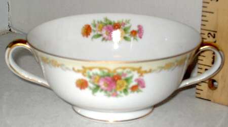 N188 Footed Bouillon Cup