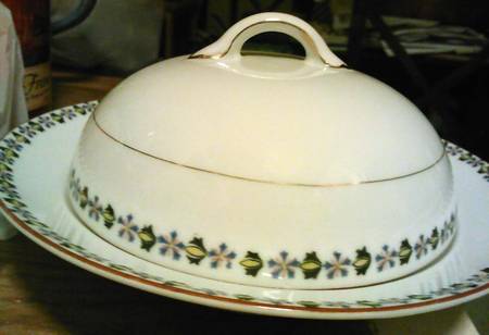 N199 Round Covered Butter