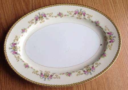 N211 16" Oval Serving Platter