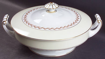 N212 Round Covered Vegetable