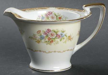 N216 Creamer