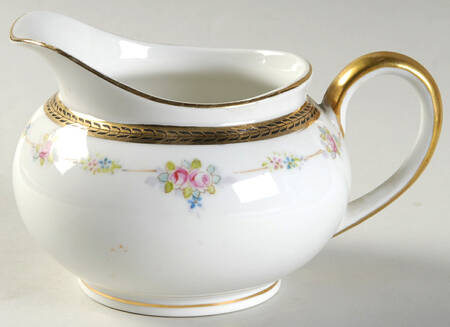 N224 Creamer