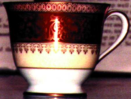 N226 Footed Cup