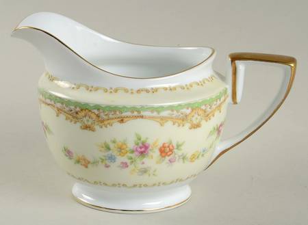N232 Creamer