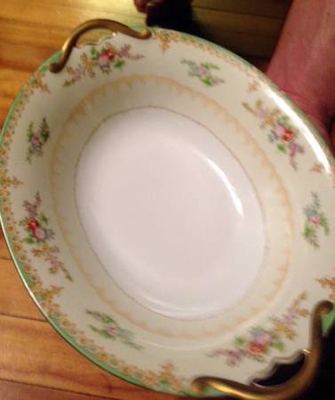 N236 10" Oval Vegetable Bowl