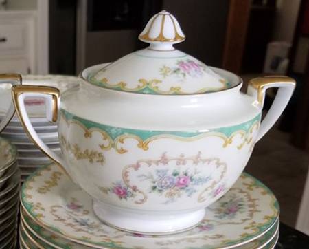 N238 Sugar Bowl & Lid