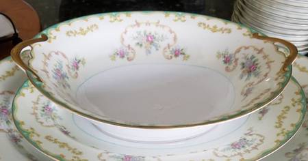 N238 10" Oval Vegetable Bowl