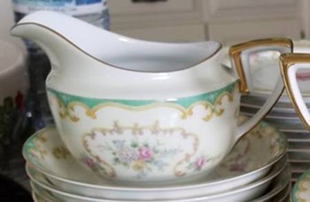 N238 Creamer