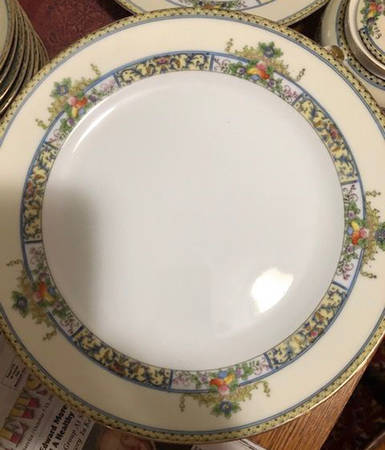 N277 Dinner Plate